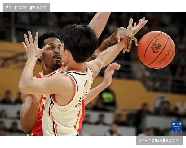 广厦客场击败广东 约翰逊15分7篮板2抢断全面表现
